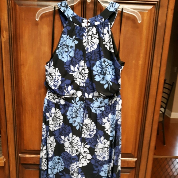 Banana Republic Dress - Picture 3 of 6